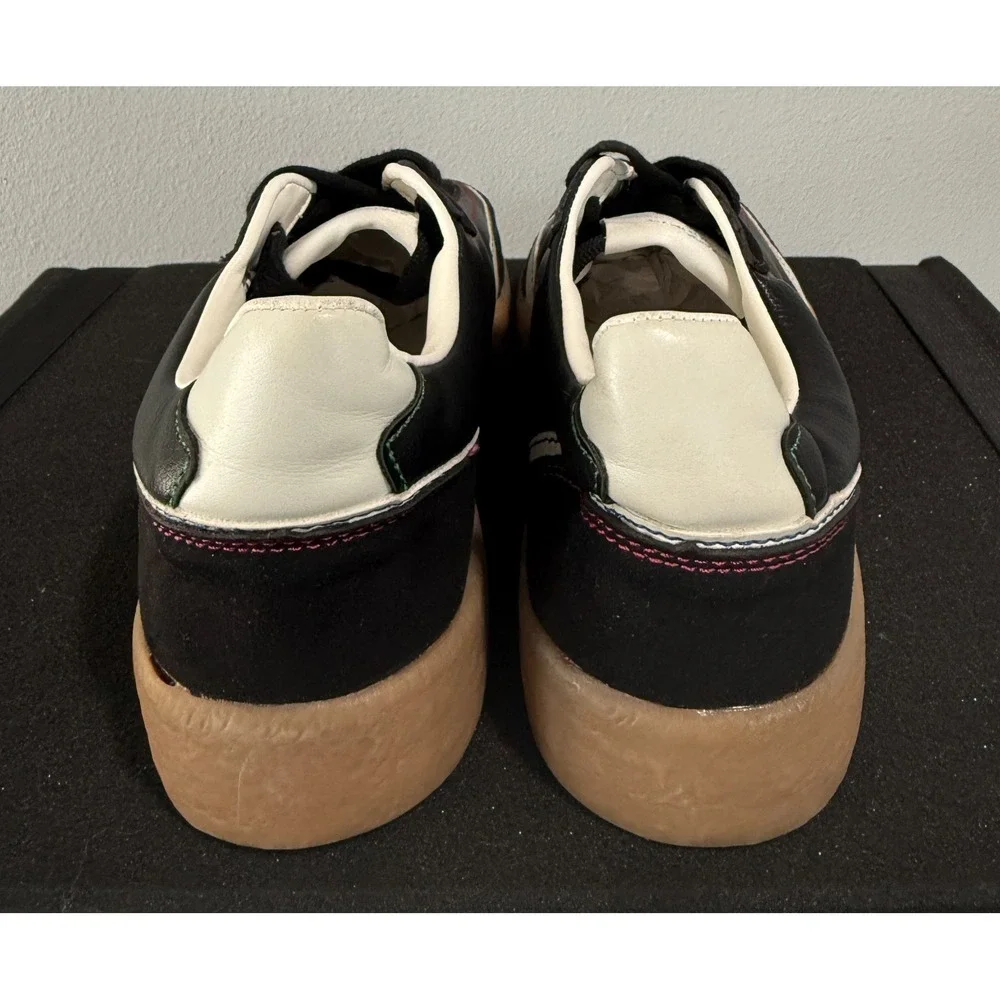 Steve Madden steve madden